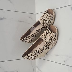 Tom shoes - wedge - 8.5